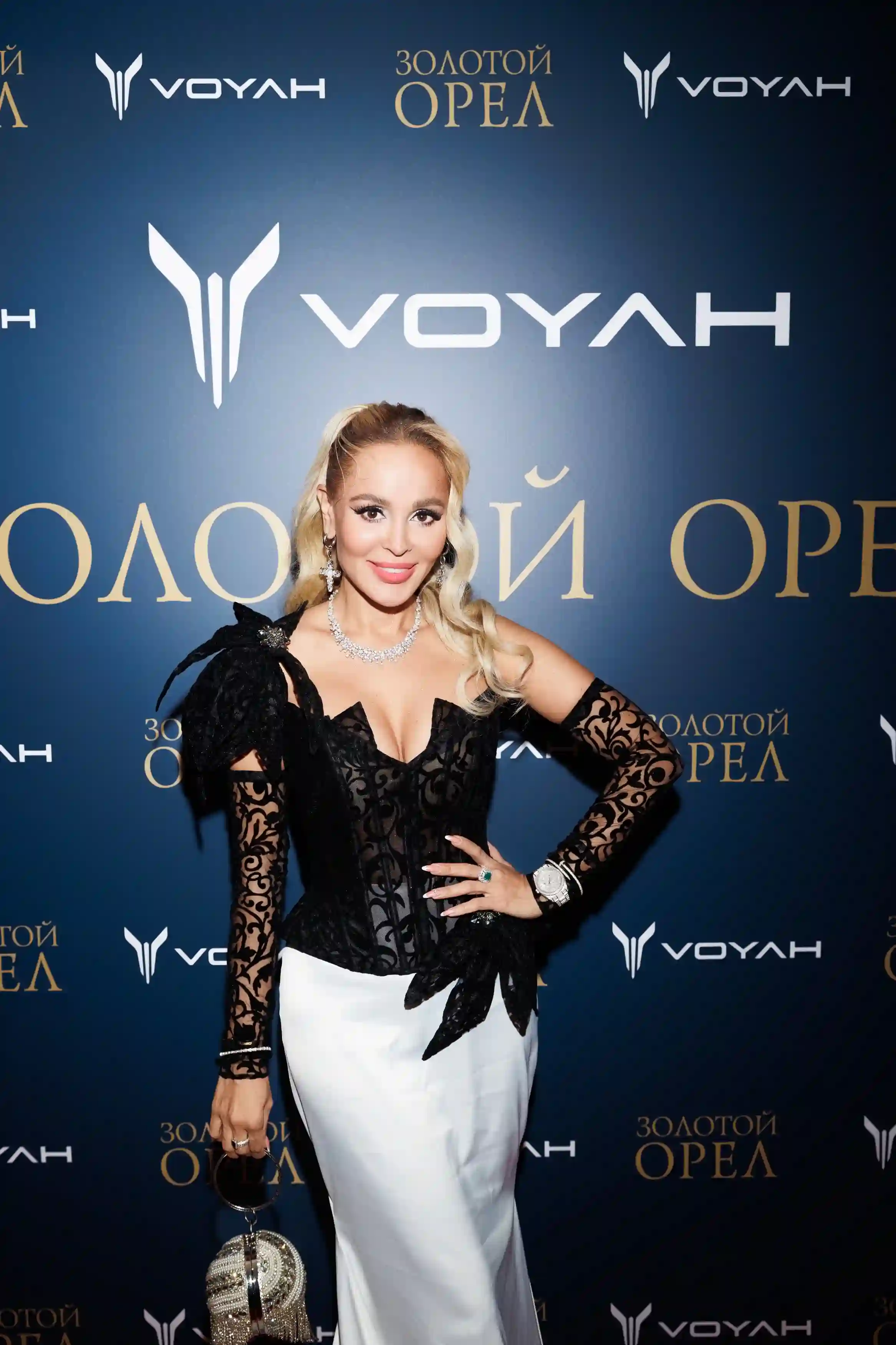 Анна Калашникова